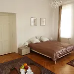 Апартаменты Central Apartment