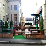 Central Apartment Апартаменты