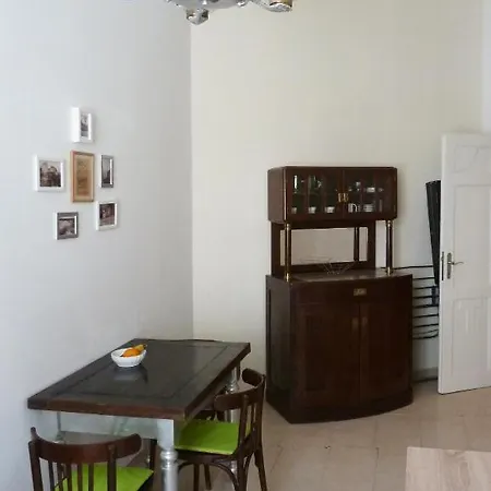 Διαμέρισμα Central Apartment *