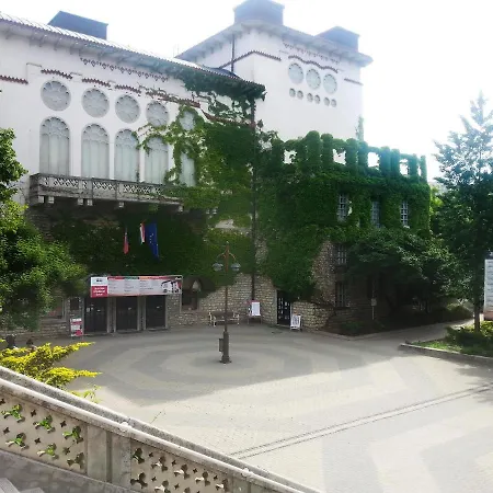 Διαμέρισμα Central Apartment *