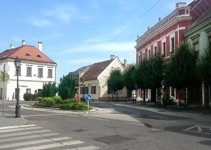 Central Apartment